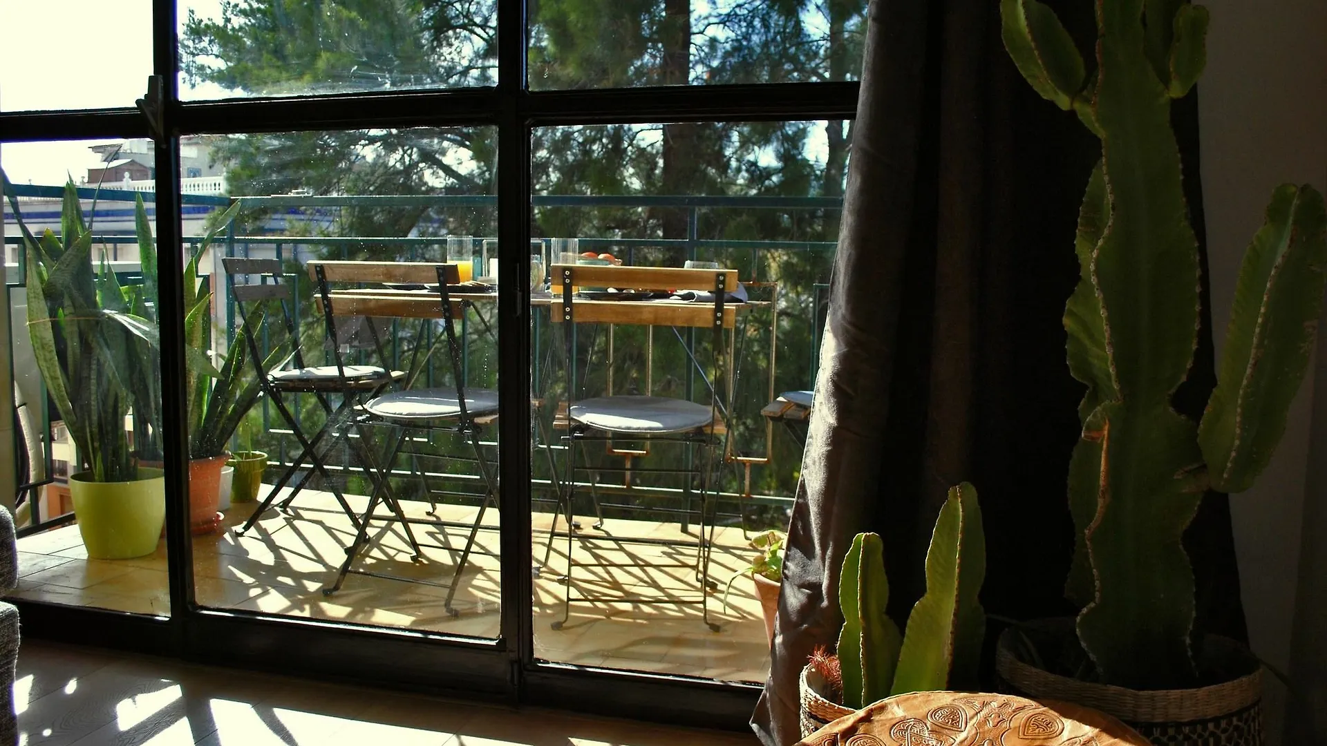 The Boho-Chic Oasis Apartman Málaga